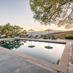 Highlands & Vineyard Vistas -  2 homes, Pool, Spa