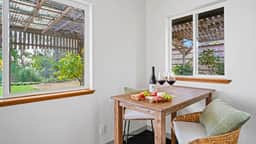 Charming Retreat near Healdsburg – 3 BD + Den, Outdoor Dining - Image 4