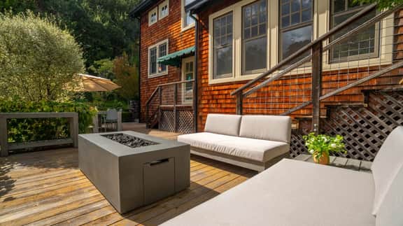 Premier 3 BD with Pool, Outdoor Dining - Image 2