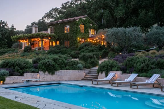 Bennett Ridge - Luxury 3 BD Home, Pool, Spa - Image 1